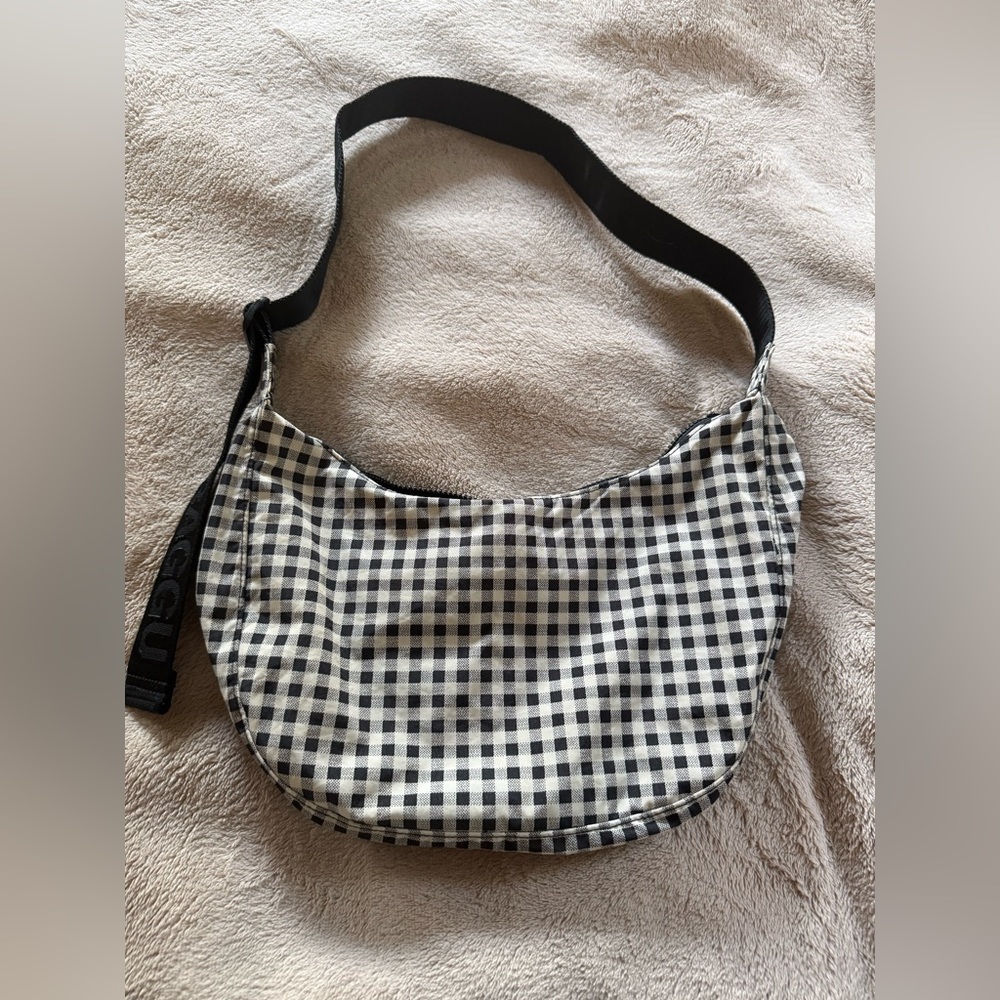 Baggu black and white checkered / gingham medium crescent bag (old style?